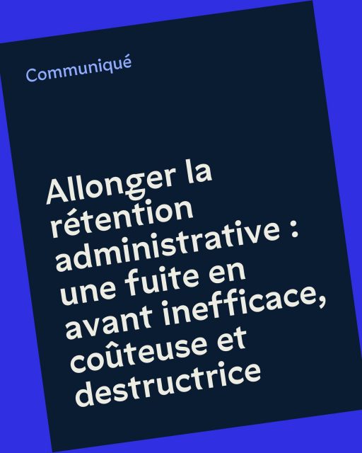 🔴 L’Assemblée nationale s’apprête à examiner une proposition de loi dangereuse pour les personnes étrangères

Une proposition de loi prévoit d’allonger fortement la durée de rétention administrative. Une mesure qui ne permettra pas d’atteindre l’objectif affiché d’éloigner davantage, et aurait des conséquences humaines très concrètes.

Enfermer plus longtemps, c’est détruire davantage de vies, coûter davantage aux finances publiques et fragiliser l’État de droit.

📅 Nous appelons les député·es à rejeter ce texte, qui sera examiné ce lundi 13 avril.

👉 Retrouvez le communiqué commun de @forumrefugies_, @groupe_sos_solidarites - ASSFAM et France terre d’asile en suivant le lien dans notre bio